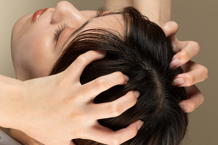 Hoofdmassage voor Haargroei