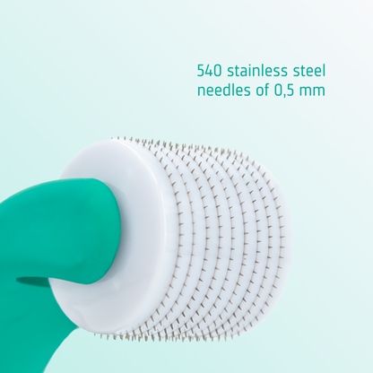 Beard Growth Enhancing Roller detail